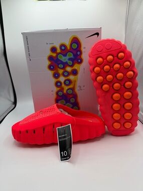 Brand New in Box Nike Mind Solar Red Size 10